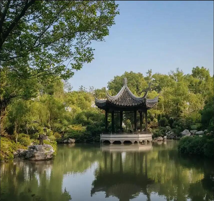 广宁县雨双建筑有限公司